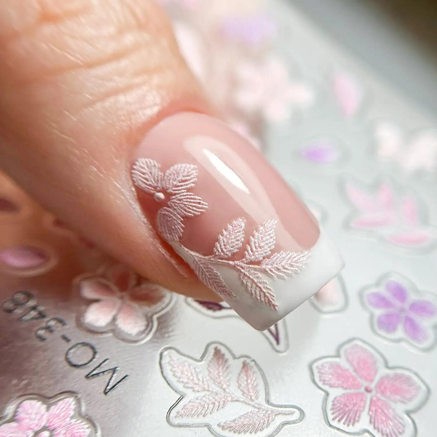 Samolepky na nehty 5D - Flowers MO-348