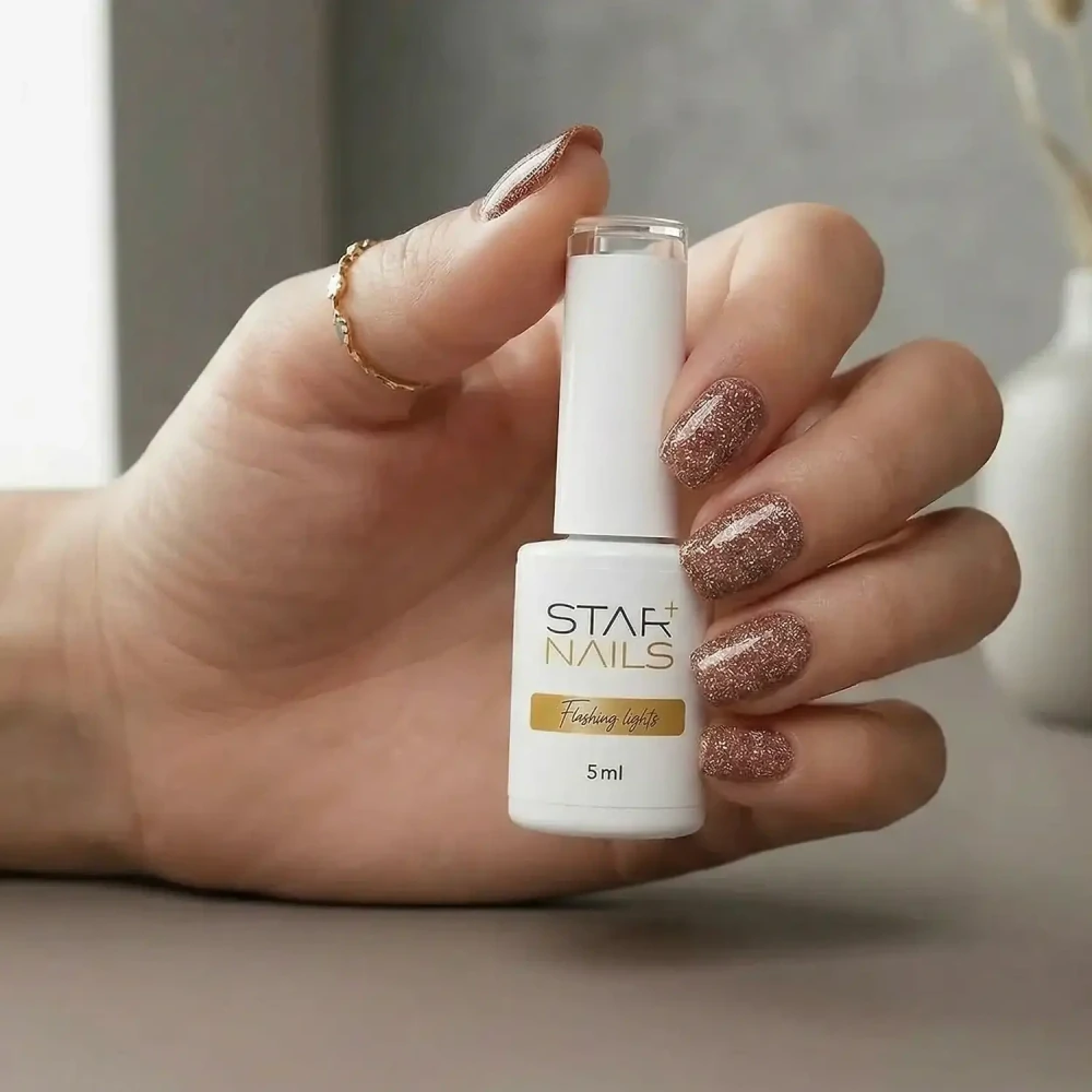 UV/LED Gel Polish Flashing Lights, 5ml - 002, Amaretto - měděně hnědý gel lak