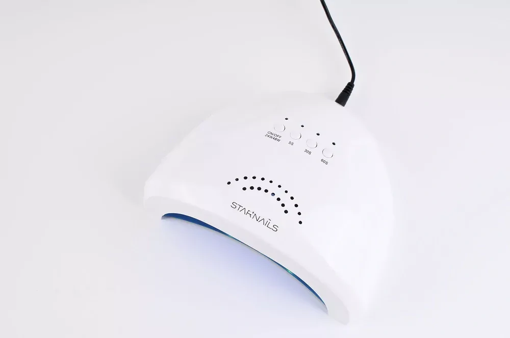 Sada STARNAILS Sensitive Line Starter Set  Charm + UV/LED S9 - modeláž gel lakem s UV lampou pro citlivé nehty